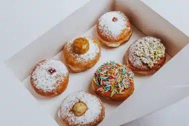 Необычная коробка для пончиков, которая понравится всем