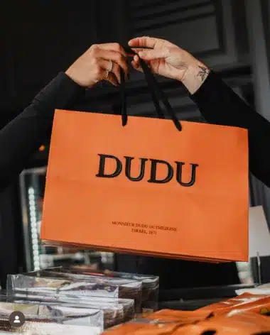 שקית קרטון מהודרת